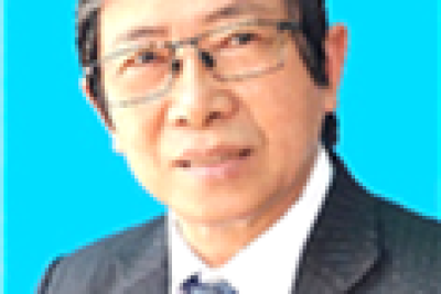 TRƯỜNG CHUYÊN VĂN TOÁN THỊ XÃ QUẢNG NGÃI (1983 – 1990) Chiếc nôi ươm mầm tài năng đầu tiên của quê hương Núi Ấn Sông Trà